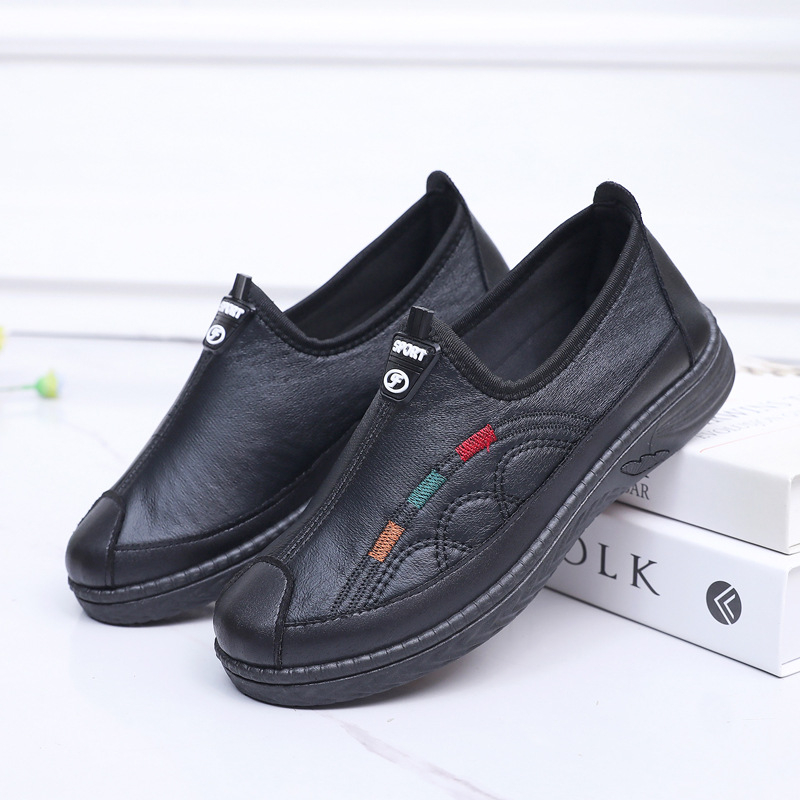 Ženske slip-on casual tenisice za svakodnevno nošenje, prozračne, protuklizne, niski gornji dio, okrugli vrh, gornji dio od sintetičke kože, potplat od teletine, podstava od tkanine