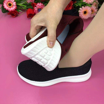 Sieviešu staigāšanas kurpes ar elastīgu augšpusi, vieglas, neslīdzošas, ar smailu purnu, vasaras sezonai