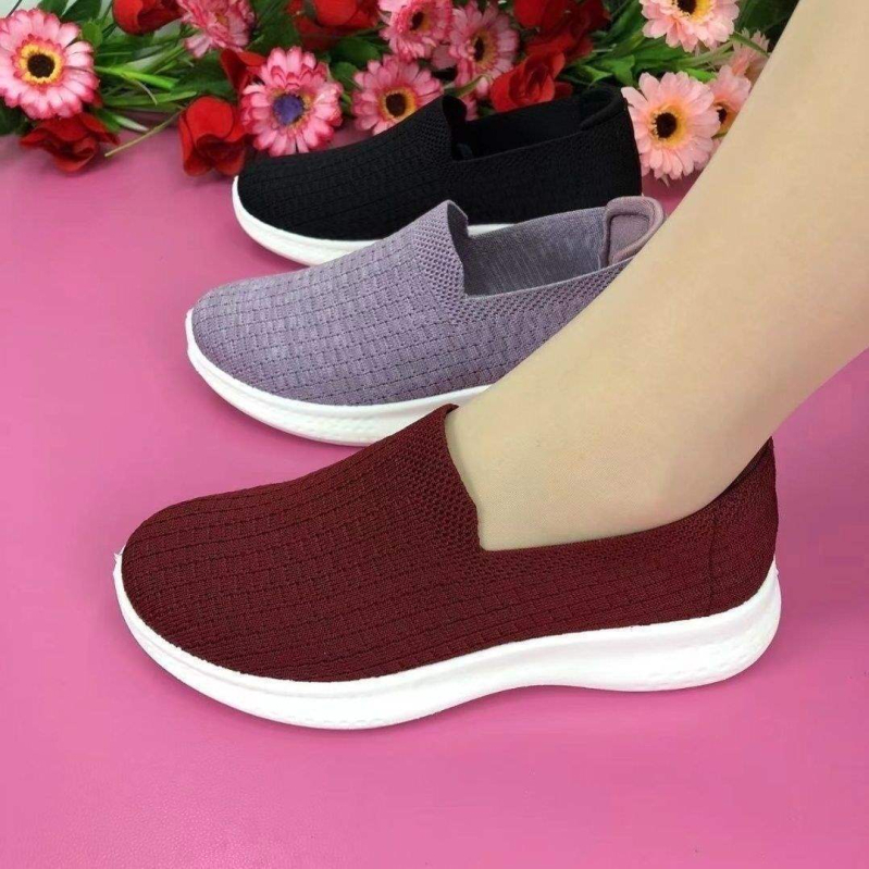 Sieviešu staigāšanas kurpes ar elastīgu augšpusi, vieglas, neslīdzošas, ar smailu purnu, vasaras sezonai