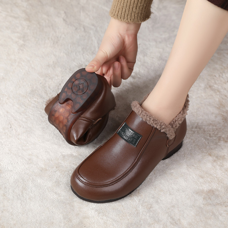 Γυναικείες χειμωνιάτικες μπότες με γνήσιο δέρμα στο άνω μέρος, επένδυση από συνθετική γούνα, χαμηλό ύψος αστραγά, τακούνι 1-3 cm, αντιολισθητική σόλα από καουτσούκ