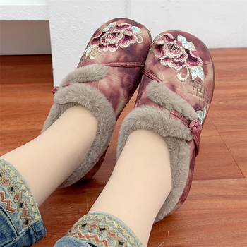 Γυναικεία χειμωνιάτικα βαμβακερά παπούτσια με εθνοτικό κεντημένο μοτίβο λουλουδιών και ζεστή επένδυση