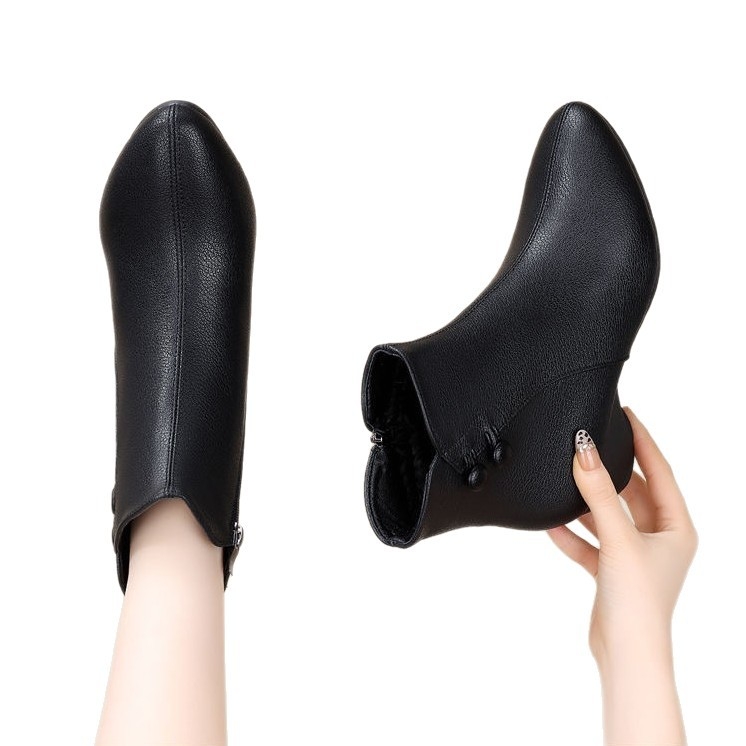 Χειμερινές γυναικείες μπότες από βαμβάκι με πλαϊνό φερμουάρ, επένδυση γούνας, σόλα από καουτσούκ και χαμηλό παχύ τακούνι