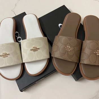 Lapos talpú papucs mikroszálas bőr felső résszel, bőr belsővel, gumitalp, talp vastagsága 0-3 cm, lapos talpú