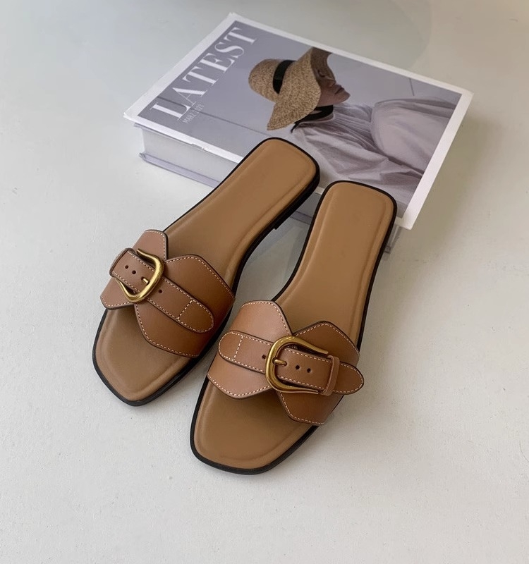 Ženske ploske sandale s retro kopčom za ljeto, prozračne i lagane (Gornji materijal: mikrovlakna koža; Potplat: guma; Unutrašnjost: mikrovlakna; Stil: korejska verzija; Sezona: ljeto 2024)