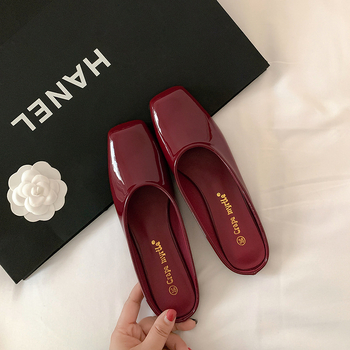 Baotou Ženske slip-on sandale od kože, ravna potplat, gumena podloga, unutarnja podstava od kože