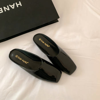 Baotou Ženske slip-on sandale od kože, ravna potplat, gumena podloga, unutarnja podstava od kože