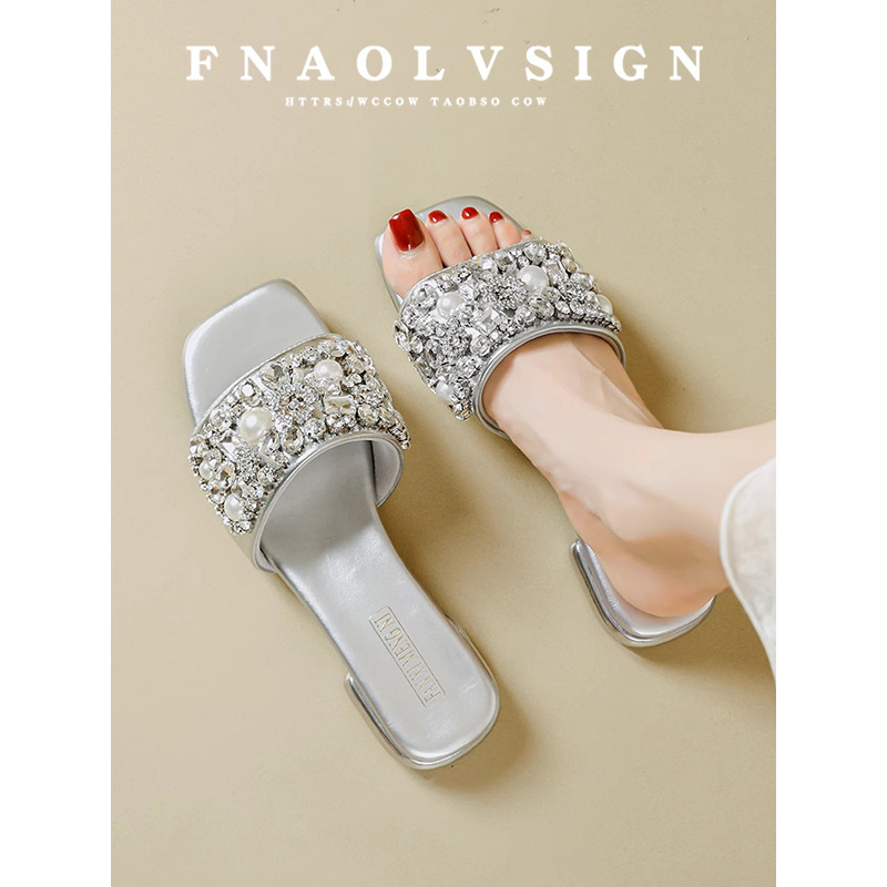 Ženske sandale s rhinestones i debelim potplatom, slip-on, PU gornji dio, gumeni potplat, debljina potplata 0–3 cm