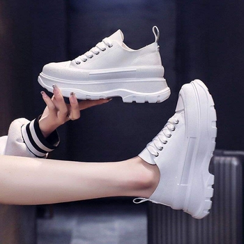 Ženske platnene tenisice s vyvyšenom debelom gumom podrážkom, nízki vrh, šnúrke, korejskog stila, jednobojne