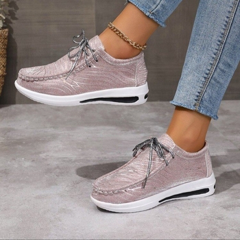 Női casual sportcipő alacsony bokával, lapos talpú, egyszínű, alkalmas túrázásra, tavasz 2025