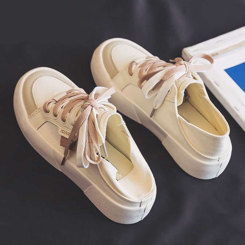 Ženske platnene visoke tenisice, prozračne, lagane, s konopljinom podstavom i gumenim potplatom