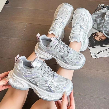 Unisex vastagtalpú sneaker, vászon felsőrésszel, gumitalppal, lace-up záródással, alacsony boka