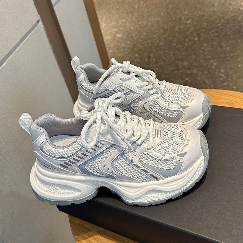 Unisex vastagtalpú sneaker, vászon felsőrésszel, gumitalppal, lace-up záródással, alacsony boka