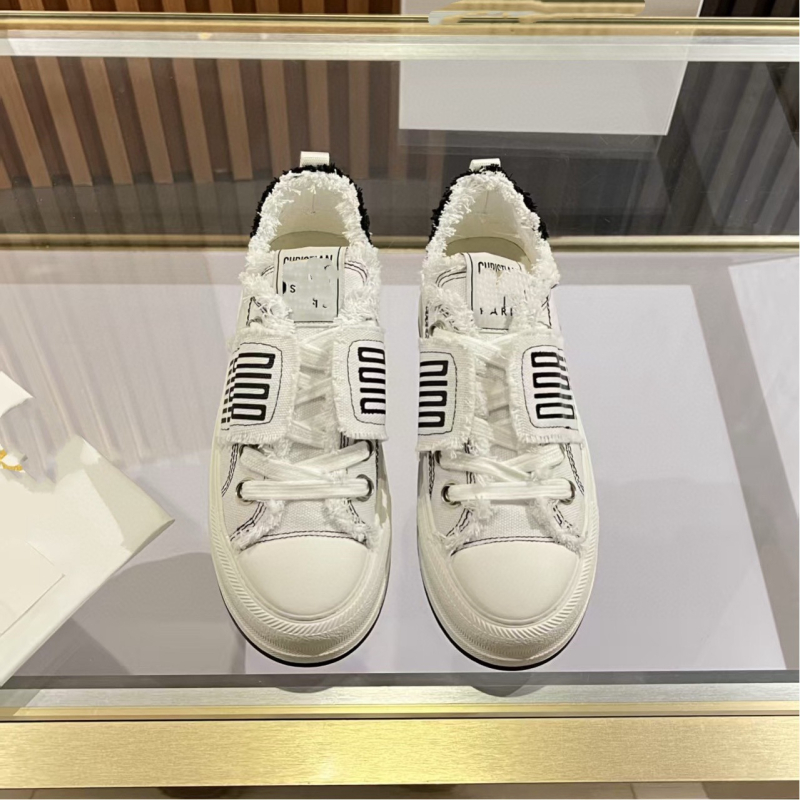 Női vászon platform cipő (kerek orr, vászon felsőrész, középmagas szár, PU talp, 3–5 cm sarok)