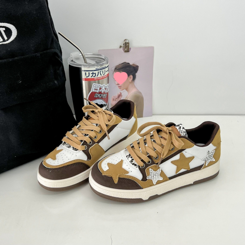 Női skateboardcipő – vászon felsőrész, gumitalp, color block mintázat, lace-up záródás