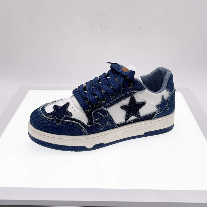 Női skateboardcipő – vászon felsőrész, gumitalp, color block mintázat, lace-up záródás
