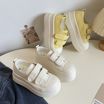 Platnene slip-on tenisice s vulkaniziranom gumom, gornji dio visok 3–7 cm, pamukova podstava, korejski stil.