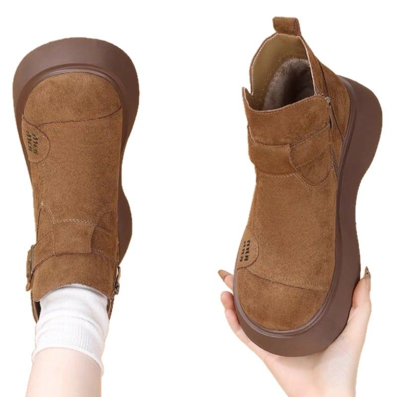 Casual platforme čizme – velur gornji dio, topla plišna podstava, 3–5 cm peta, bočni zatvarač, gumeni potplat