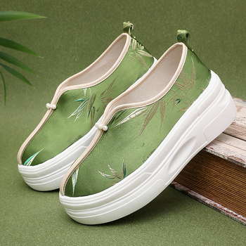 Hanfu platform cipela s izšivanjem, uparena s Mamian suknjom, okrugli vrh, platneni gornji dio, niski vrh, platforma 6–8 cm, gumena podplat
