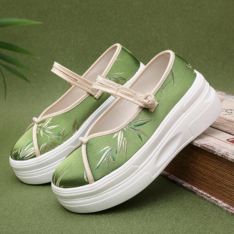 Hanfu platform cipela s izšivanjem, uparena s Mamian suknjom, okrugli vrh, platneni gornji dio, niski vrh, platforma 6–8 cm, gumena podplat