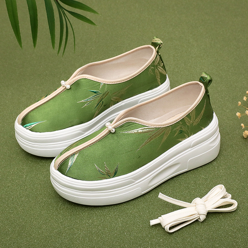 Hanfu platform cipela s izšivanjem, uparena s Mamian suknjom, okrugli vrh, platneni gornji dio, niski vrh, platforma 6–8 cm, gumena podplat