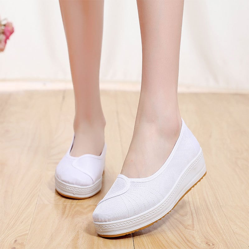 Ženske nurse shoes s debelim potplatom za povećanje visine, gornji dio od pamukastog platna, klinasti pet 3–5 cm, okrugli vrh, tekstilna uložak, uredska obuća