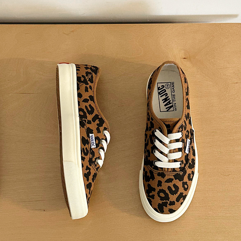 Canvas tenisice s leopard printom, korejskog stila, niski gornji dio, prozračna pamučna podstava, gumena potplat