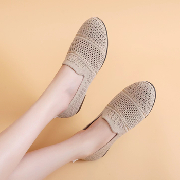 Ženske slip-on tenisice s mrežastim gornjim dijelom i gumom na potplati — prozračne, lagane, protuklizne