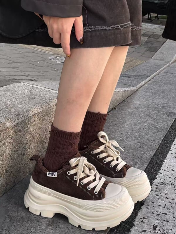 Casual tenisice s platformom, okrugli nos, gornji dio od kože goveda, 6–8 cm visok pet, EVA đon