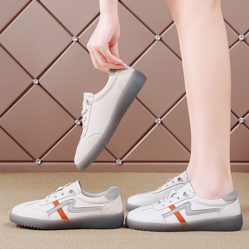 Női slip-on kényelmes cipő, koreai stílus, kerek orr, két réteg marhabőr felsőrész, gumi talp, alacsony boka