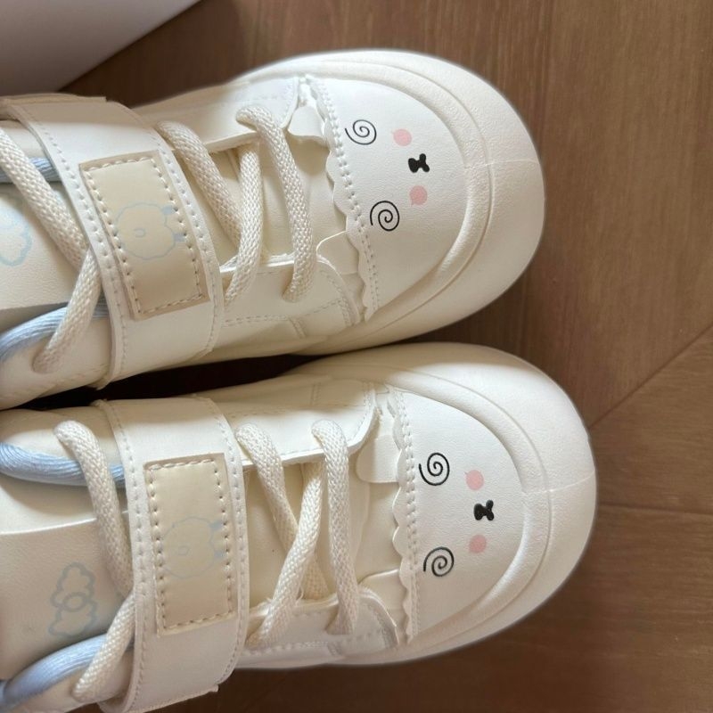 Casual loafers u korejskom stilu, PU gornji dio, srednji peta 3-5 cm, gumeni đon.