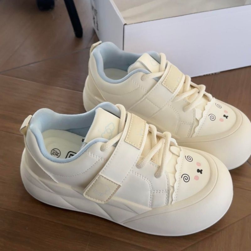 Casual loafers u korejskom stilu, PU gornji dio, srednji peta 3-5 cm, gumeni đon.