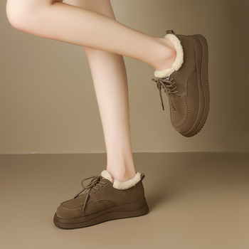 ZHR Sievietēm vilnas iekšējās ziemas sniega zābaki, zemie, virsējais no govs velūra ar mākslīgu jēru vilnu, gumijas zole, 3–5 cm papēdis, šņorēšana