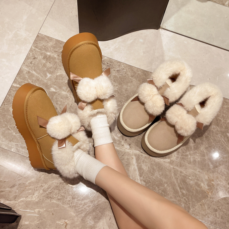 Cizme de zăpadă pentru femei, căptușite cu blană, talpă groasă, slip-on, gležnă scurtă; partea superioară: nubuk de vițel, căptușeală din blană artificială, talpă din cauciuc, înălțimea tocurilor 3-5 cm
