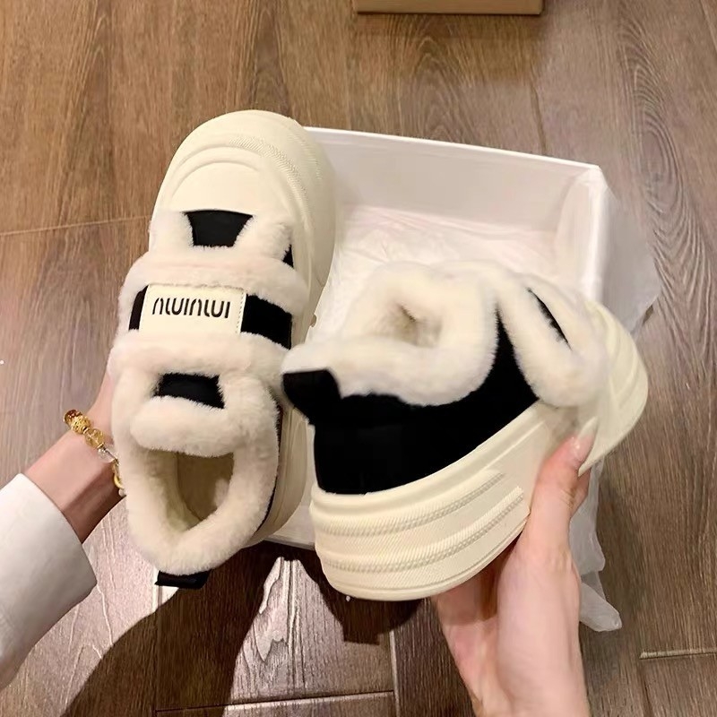 Sniega zābaki ar Velcro aizdari – mākslīgas pūka iekšpuse, PU augšdaļa, zems potītes augstums, gumijas zole