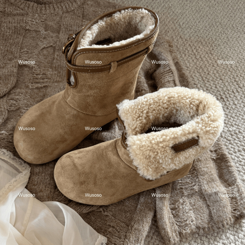 Cizme de iarnă cu creștere de înălțime de 4,5 cm | partea superioară din nubuk, căptușeală din lână, talpă din cauciuc, gât mediu, slip-on