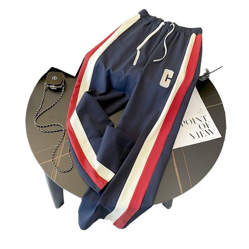 Divdaļīgs kokvilnas un poliestera sporta komplekts ar 3/4 garuma piedurknēm un platām biksēm, vasara 2024