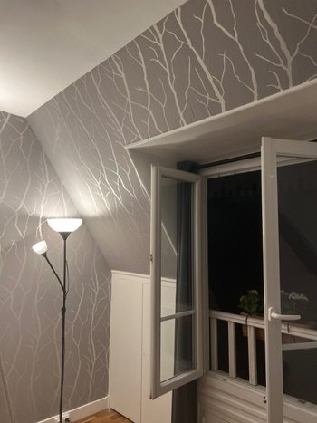 Тапети – трислоен нетъкан текстил, 3D орнамент, модерен минималистичен стил