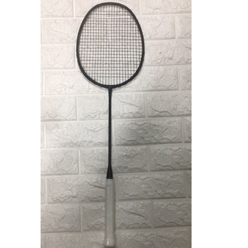 Zernik badminton palica s karbonskim okvirom, težina 80–84 g, debljina držača G5, pravolinijski udar, najlonske strune