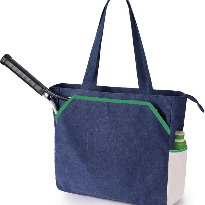 Kanvas-tennis tote kott linnalise stiiliga, horisontaalne ruudu kuju, tõmblukuga avamine, mitu taskut (tõmblukukott, telefoni task, sülearvutitask) — 2025 sügis