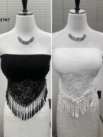 Čipkasti top bez ramena, uski kroj, cvjetni uzorak, srednje duljine 65–80 cm, materijal najlon/spandeks