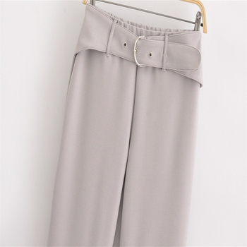 Sieviešu vasaras 2024 komplekts: haltera kakla bez piedurknēm topa ar jostu, poliestera bikses kostīms, ikdienas stils