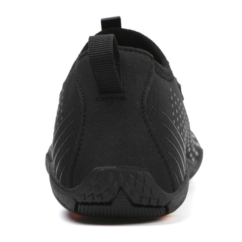 Folyami túracipő — hálós felsőrész; külső talp természetes gumi; középtalp gumi; uniszex; felnőttek