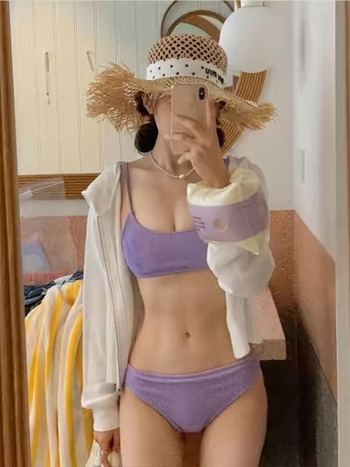 Žensko dvodijelno bikini odijelo, korejski INS stil, seksi otvoreni leđa (najlon-spandeks tkanina; poliester-spandeks podstava; ulošci za grudi uključeni)