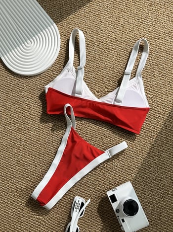 Ženski dvodijelni bikini s seksi kontrastnim šavovima, napuhane košarice, bez čelične potpore, bez rukava, poliester
