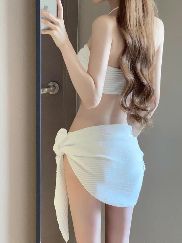 Trojedjelni bikini set — korejski stil, sexy, tijesan kroj, visoka elastičnost; Materijal: poliester 95%, podstava: 100%; Uložci za grudi, bez čelične potpore