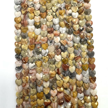 Természetes kő karkötő elemek négylevelű lóhere motívummal, Barokk stílus szív alakú részletekkel, szekciós vágási technika, márka Lildbz