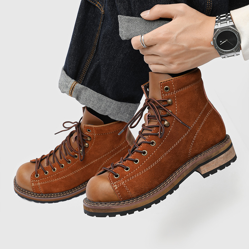 Αντρικά μποτάκια Martin, μεσαίου ύψους, άνω μέρος από split δέρμα, λαστιχένια σόλα, αντιολισθητικά