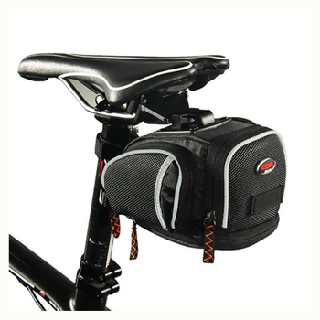 CBR kerékpár hátsó táska gyorskioldóval, MTB nyeregtáska, Modell C2, Poliészter, Kapacitás: 1