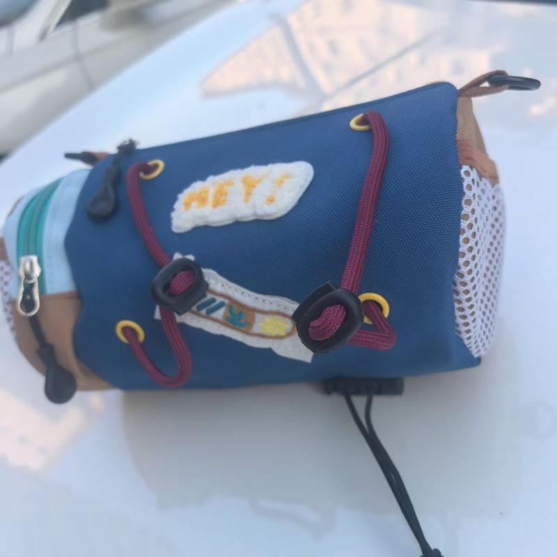 Dviračio vairo krepšys su dideliu talpumu – drobės medžiaga; modelis DF168-0205; sandėlyje (Medžiaga: drobė; Funkcija: saugojimas; Kategorija: dviračio krepšys; Modelis: DF168-0205; Prieinamumas: sandėlyje)