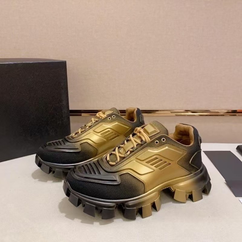 Vīriešu augstumu palielinošas sporta kurpes ar elpojošu sietu augšpusi, šņorēšana, gumijas zole, zems papēdis